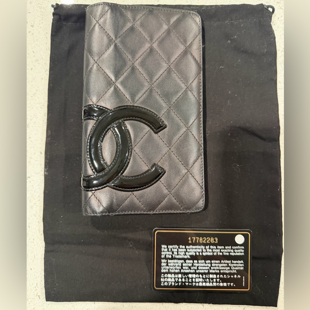 CHANEL Black Cambon Bifold Quilted Wallet